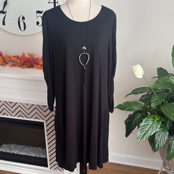 Cato Dresses & Skirts - Cato Black Long Sleeve Dress NWT